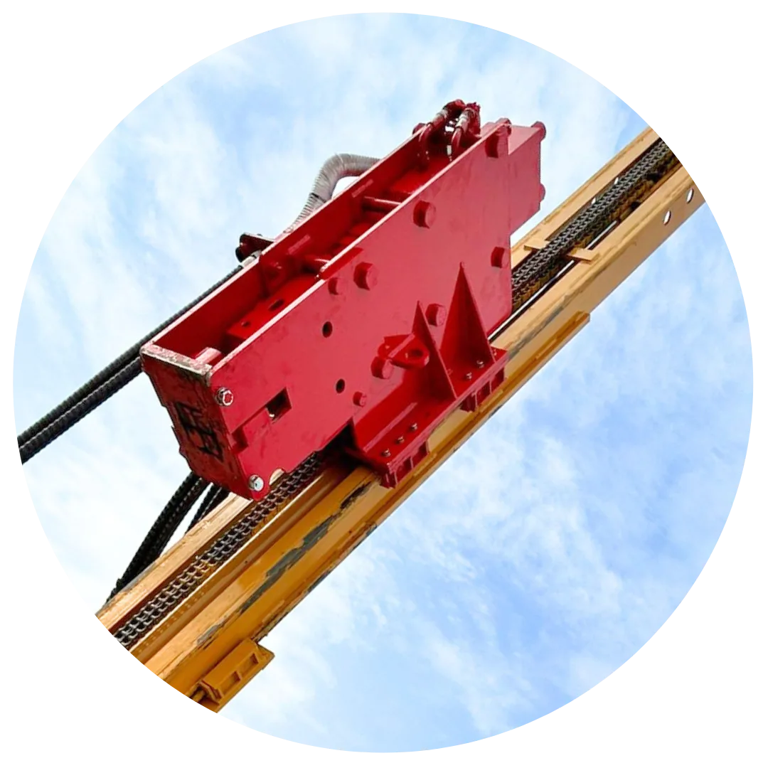 ISPACOM Hincadora | Cabezal percutor hidráulico