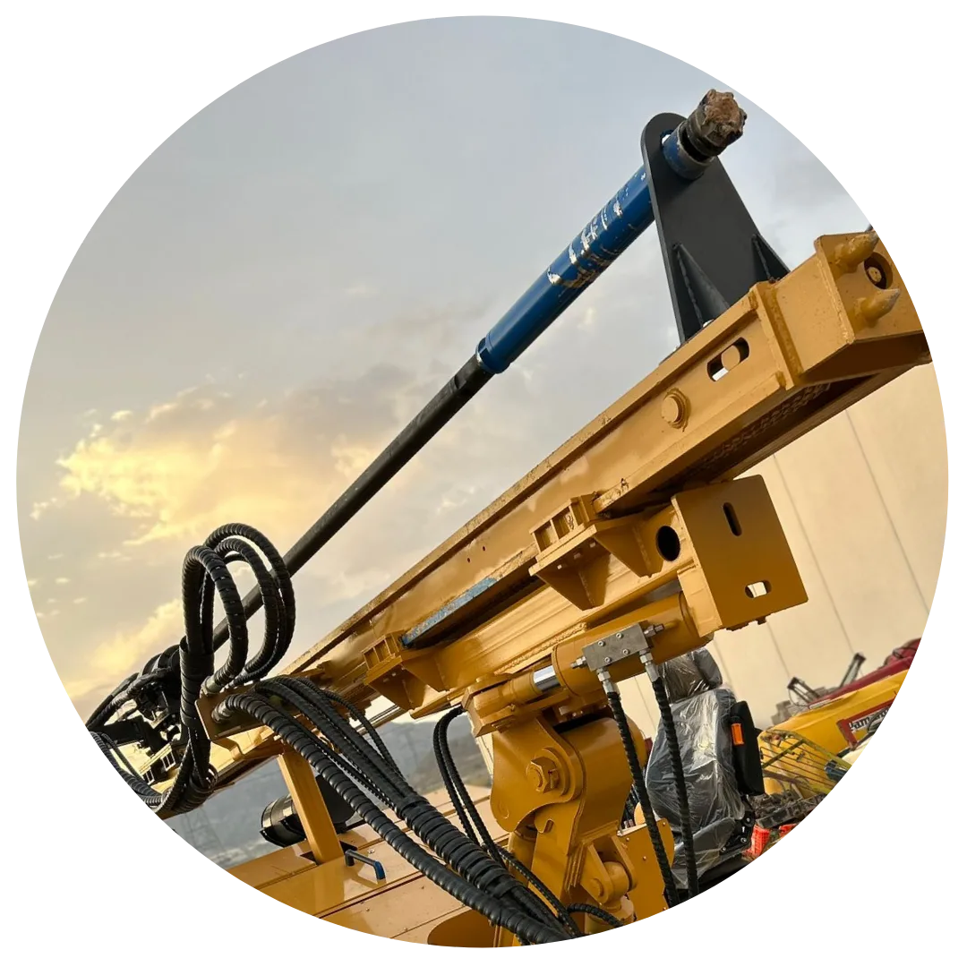 ISPACOM Hincadora | Columna y mecanismo de inclinación